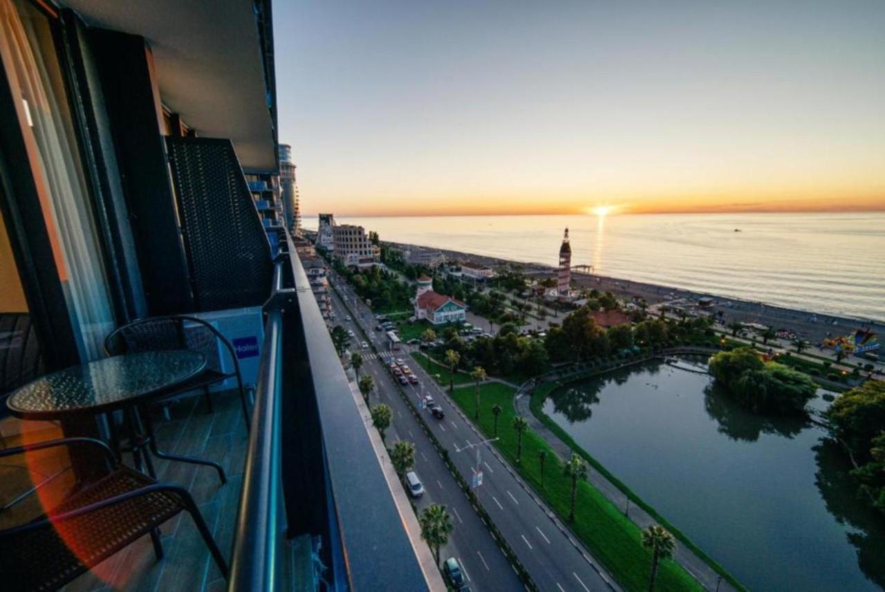 Orbi City Twins Tower Batumi Luaran gambar
