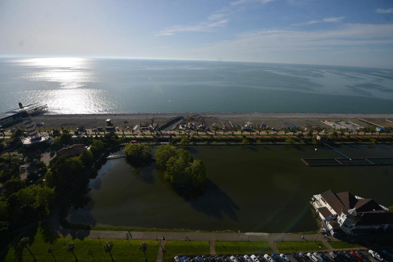 Orbi City Twins Tower Batumi Luaran gambar